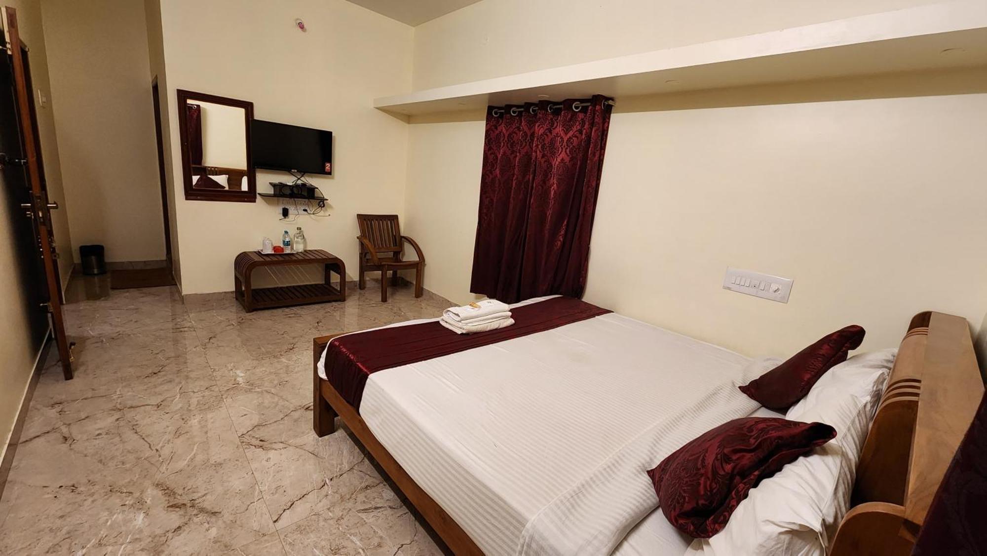 Bairava Bliss Inn Rameshwaram Exterior photo